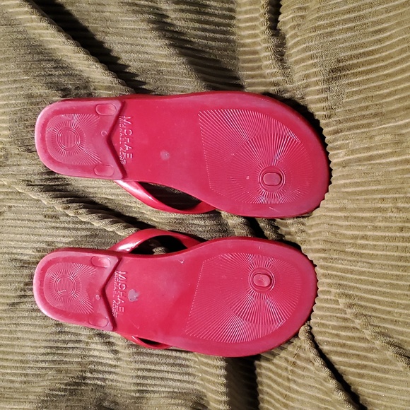 Michael Kors Flip Flops - Picture 5 of 5
